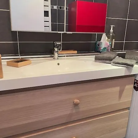 Appartement 2 Pieces 6Mn A Pied Du Centre Vence Exterior photo