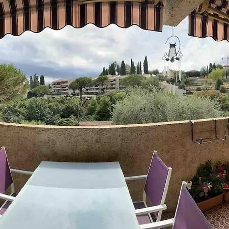 Appartement 2 Pieces 6Mn A Pied Du Centre Vence Exterior photo