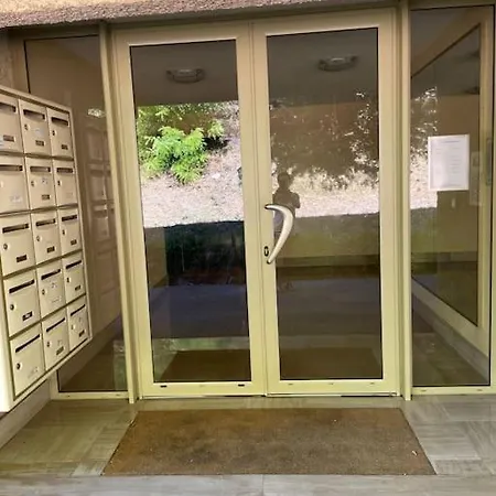 Appartement 2 Pieces 6Mn A Pied Du Centre Vence Exterior photo
